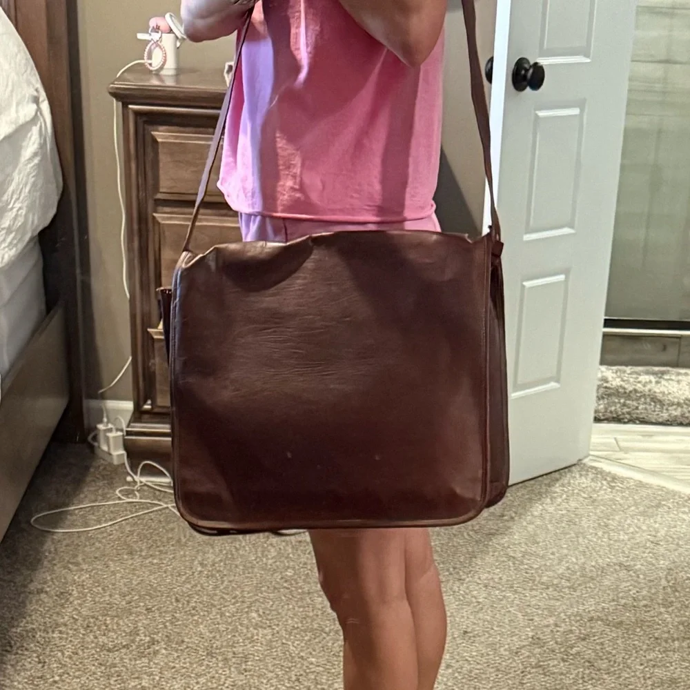 N/A large stylish